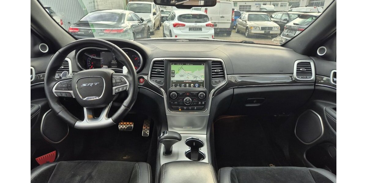Jeep Grand Cherokee 6.4 V8 HEMI SRT 8-Gang Automatik 250.000 km 16.990 &euro; Rodgau 63110