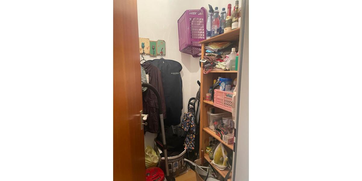 2 Zimmerwohnung ganz oben auf der Berger Straße 1 zimmer