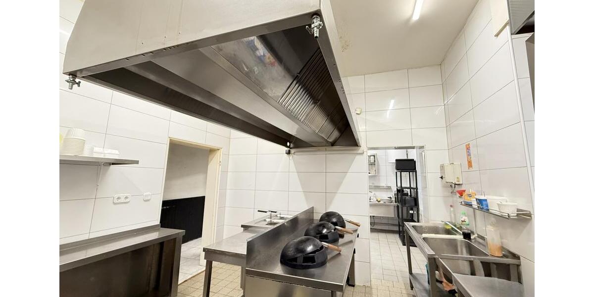 Erfolgreiches Sushi- & Thai-Restaurant mit Lieferservice & Terrasse in Frankfurt-Bornheim zimmer