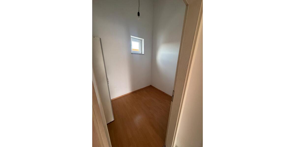 Maisonettenwohnung Griesheim - 2.5 Zimmer, 73 m&sup2;, 1.200&euro; | Angebot:26424110