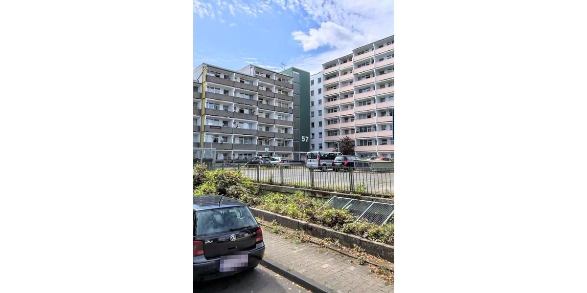 Möblierte Apartment mit großer Terrasse und Frankfurt-Nied 1 zimmer