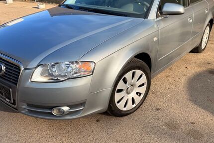 Audi A4 174.000 km 4.200 &euro; FRANKFURT 65933