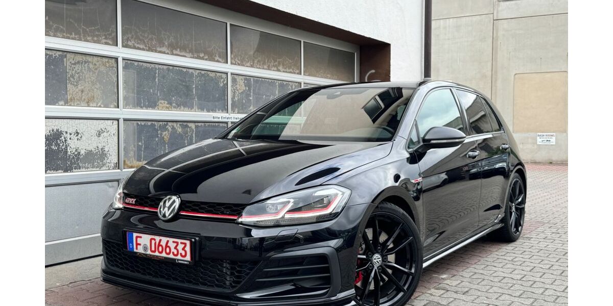 VW Golf 32.800 km 31.999 &euro; Frankfurt am Main 60326