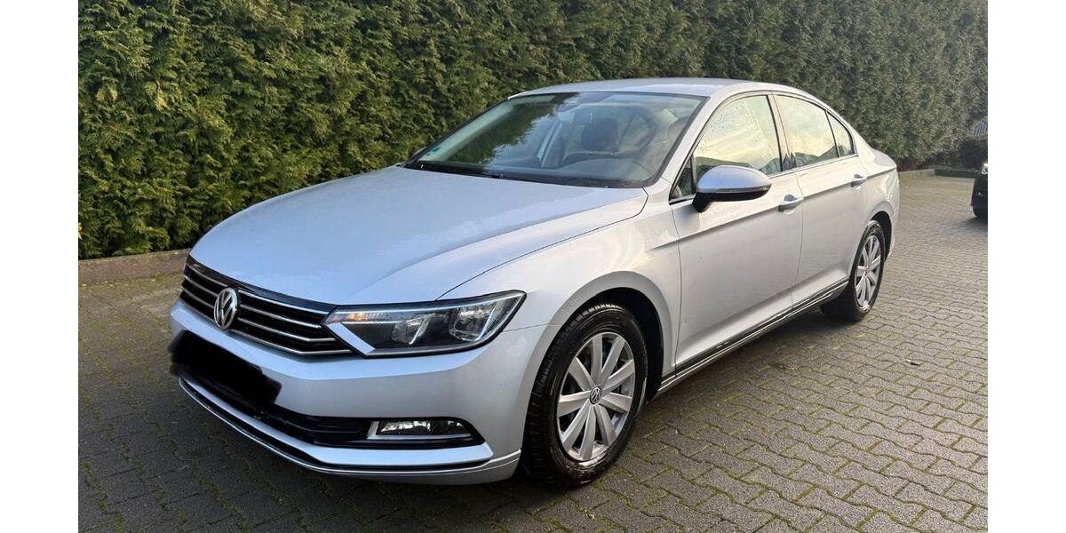 VW Passat 110.444 km 12.900 € Friedberg (Hessen) 61169