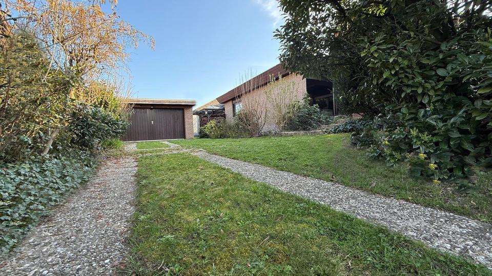 Einfamilienhaus Hochheim am Main - 12 Zimmer, 263 m&sup2;, 850.000&euro; | Angebot:26581793