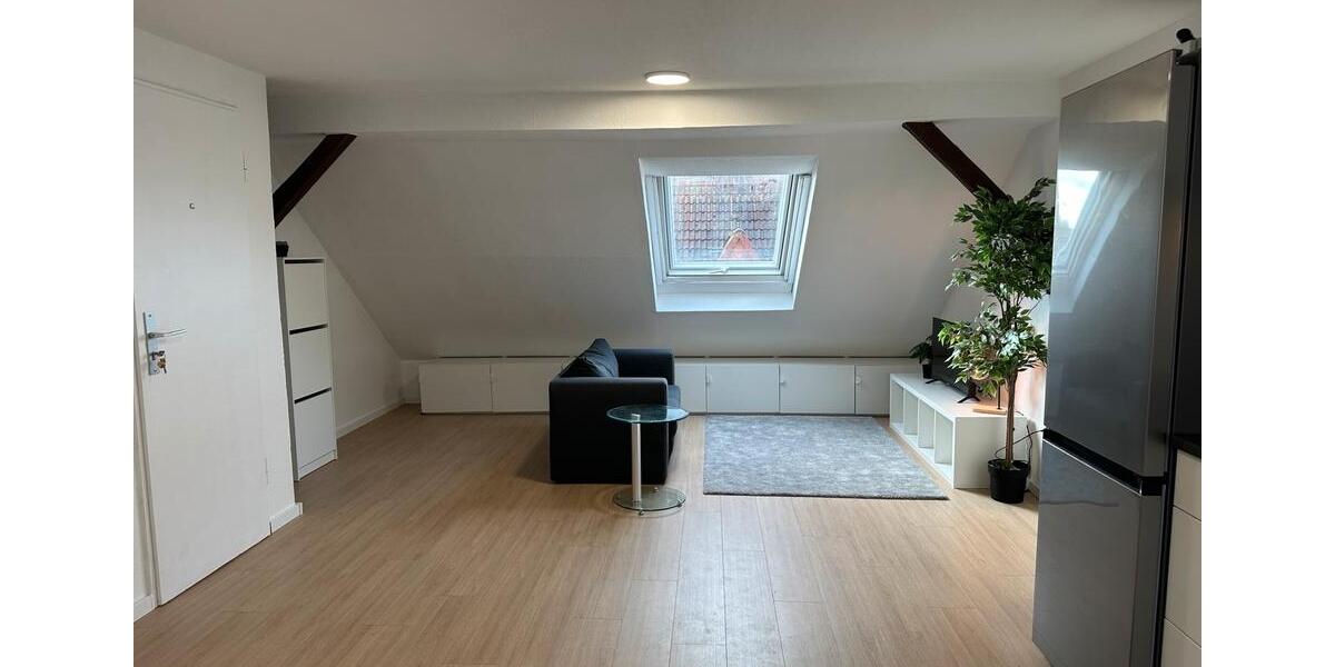 Dachgeschoßwohnung Altenstadt - 3.5 Zimmer, 70 m&sup2;, 750&euro; | Angebot:25048988