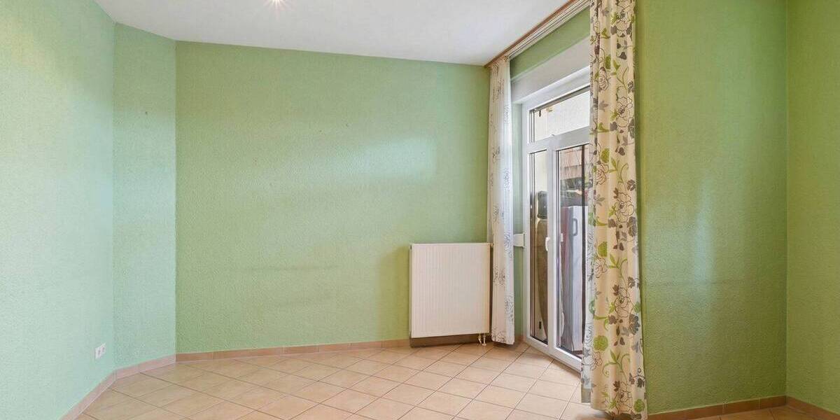 Etagenwohnung Frankfurt Höchst - 4 Zimmer, 82 m&sup2;, 325.000&euro; | Angebot:26217456
